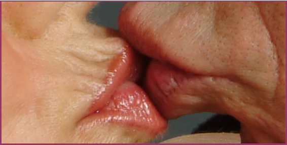 Four lips kissing